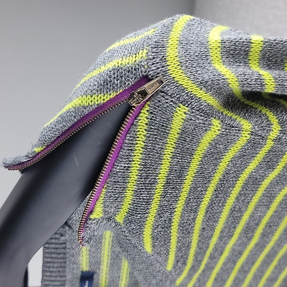 NWOT American Eagle Outfitters sweater! - Picture 9 of 11